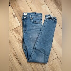 LIKE NEW- CITIZENS OF HUMANITY ROCKET HIGHRISE SKINNY JEAN- size 29